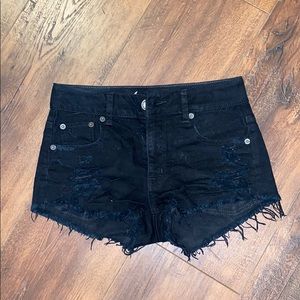 Black distressed high wasted shorts
